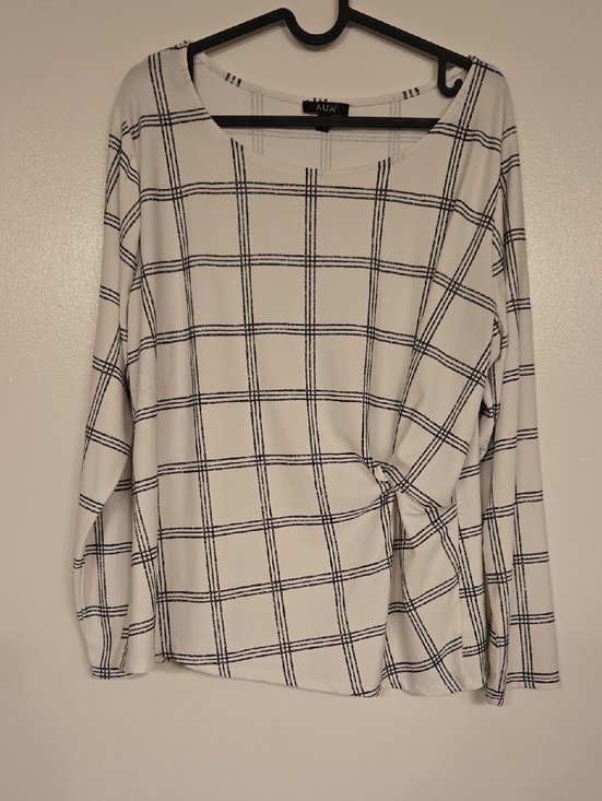 AUW Tops - AUW White and Black Windowpane Knot-Front Long Sleeve Top